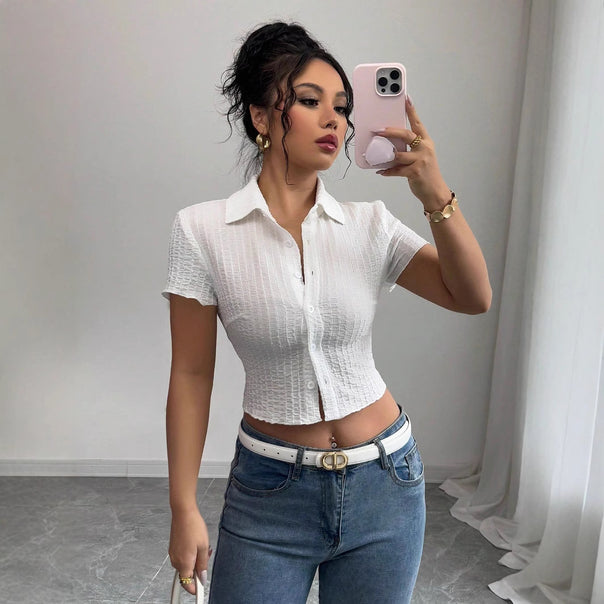 Women's tailored cropped blouse with crepe structure, shirt collar, and button placket Mune Fashion