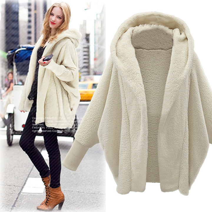 Women's Cozy Oversized Hoodie Cardigan made of Teddy Fleece with Bat Sleeves Mune Fashion