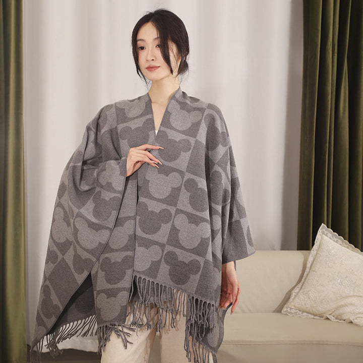 Women Oversize Poncho with Fringes and Figurative Jacquard Pattern made of Wool Blend Mune Fashion