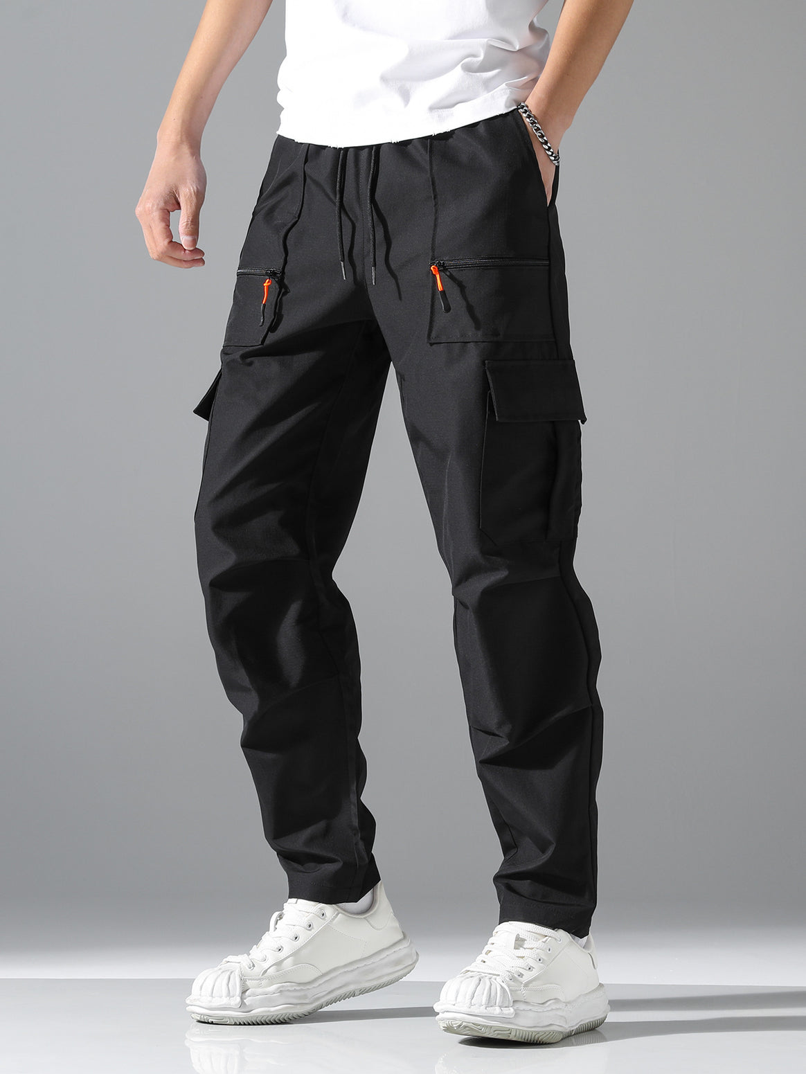 Men's utility cargo pants with zip pockets, drawstring waistband & pre-shaped knee sections Mune Fashion