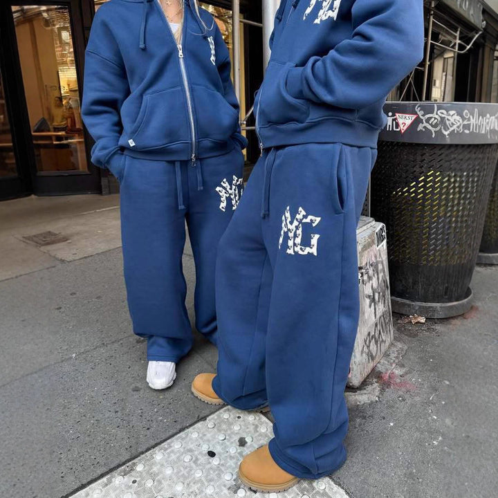 Unisex oversized hooded sweatshirt jacket with two-way zipper and logo application Mune Fashion
