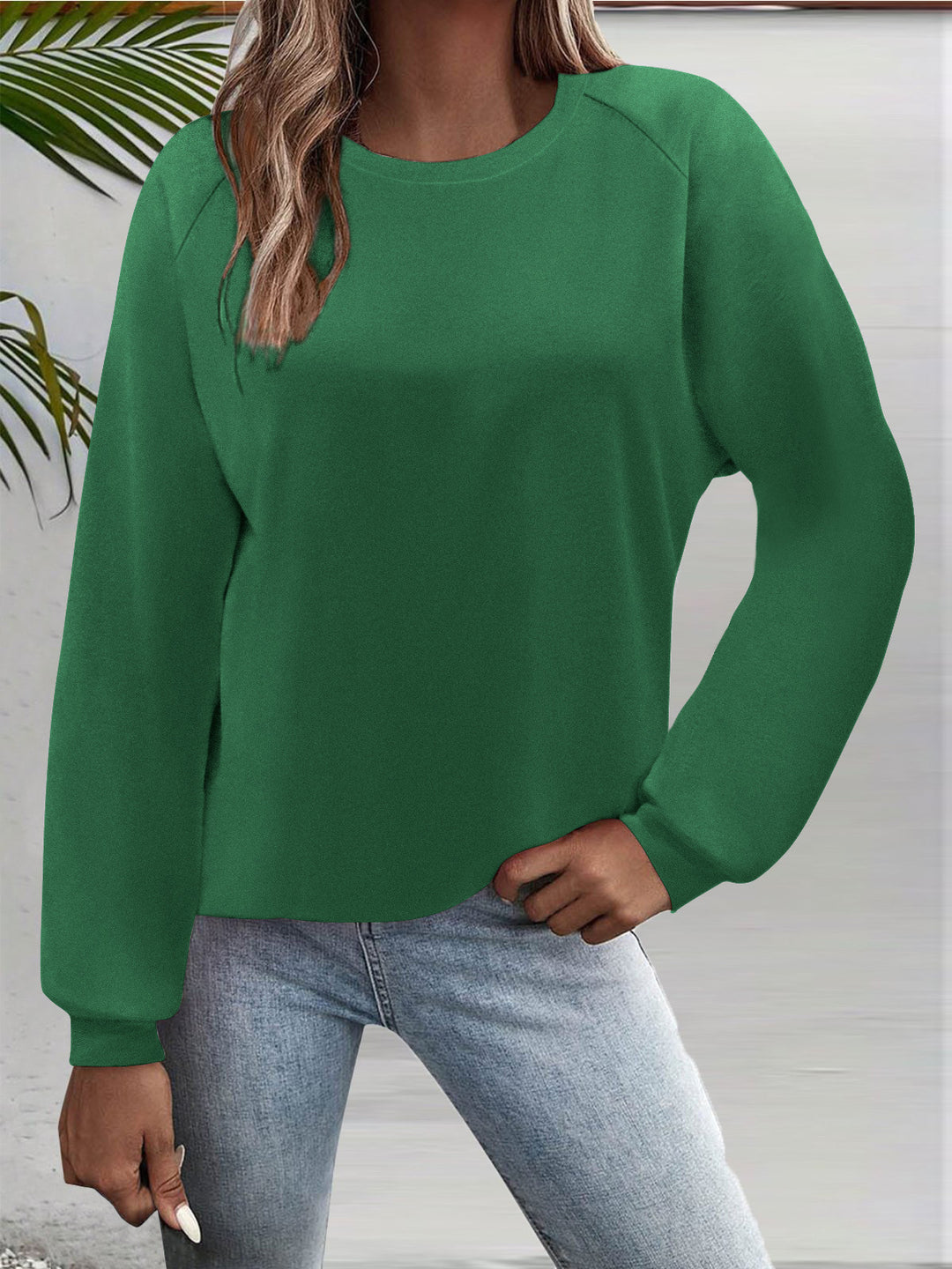 Women's Casual Round Neck Sweatshirt with Raglan Sleeves and Elastic Cuffs Mune Fashion