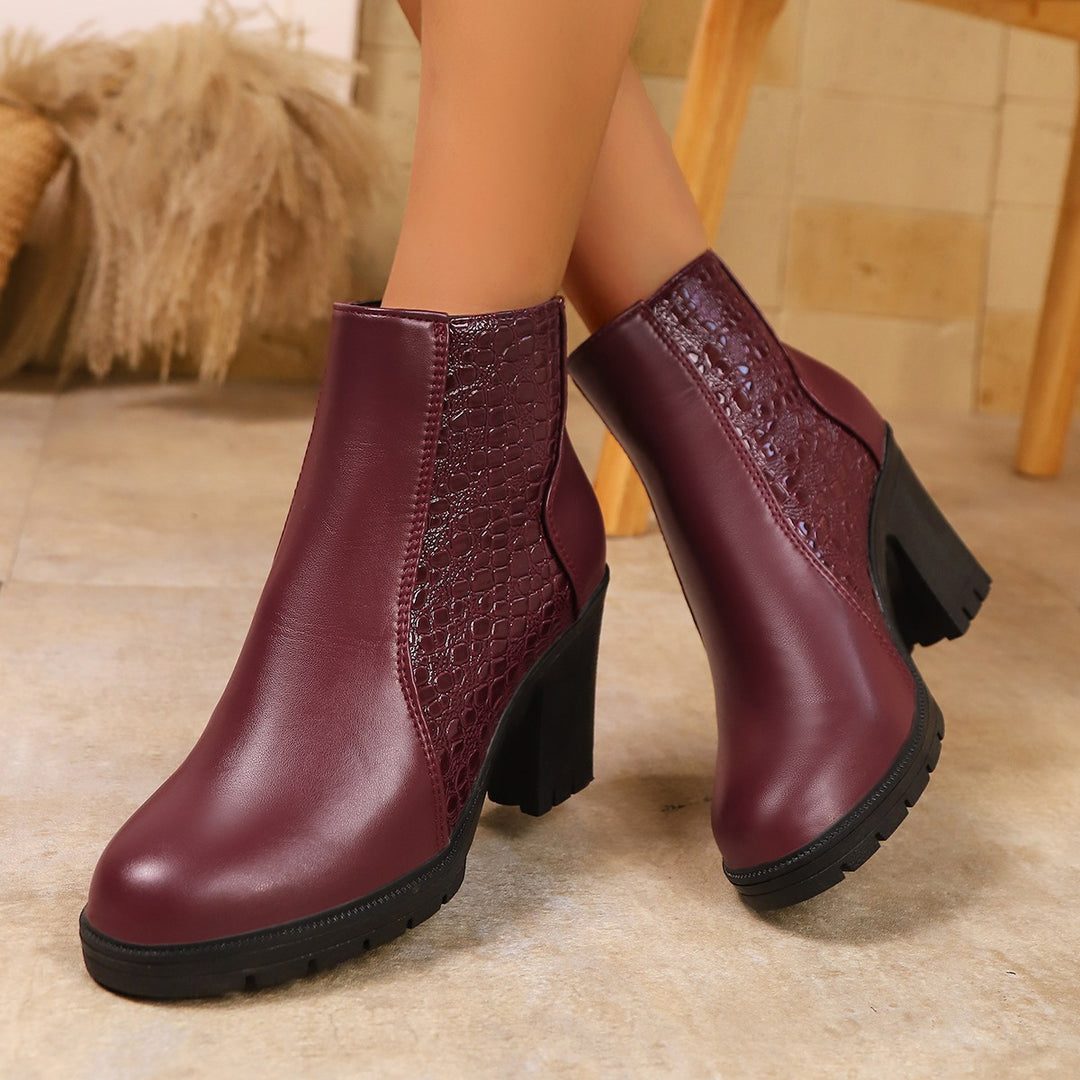 Women’s stylish ankle boots with crocodile embossing and mid-high block heel Mune Fashion