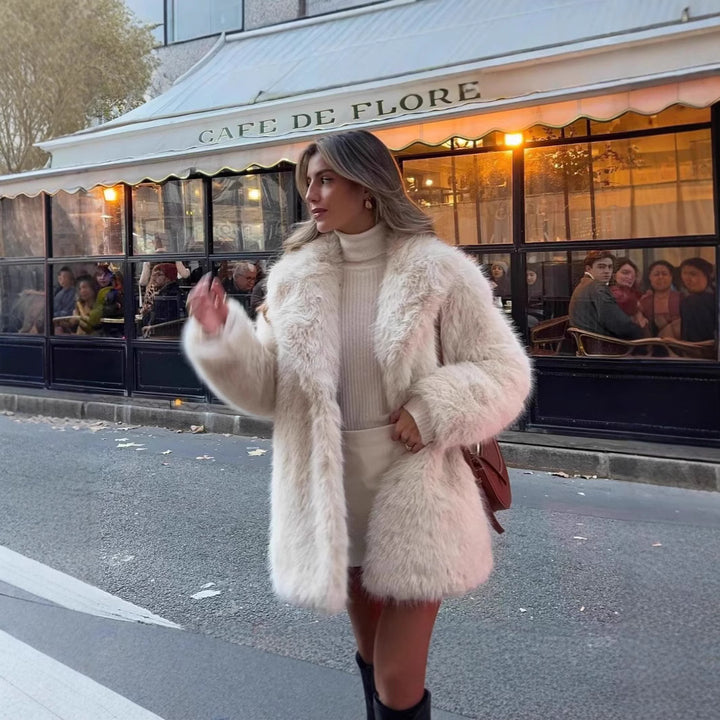 Women's Long Pile Oversized Faux Fur Coat with Boxy Silhouette and Open Cut Mune Fashion