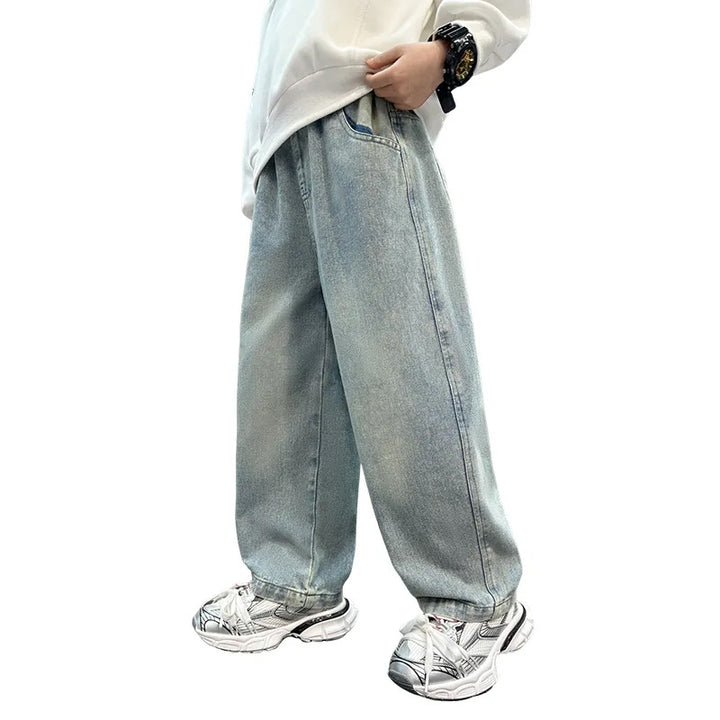 Women's casual jeans with unique comic print Mune Fashion