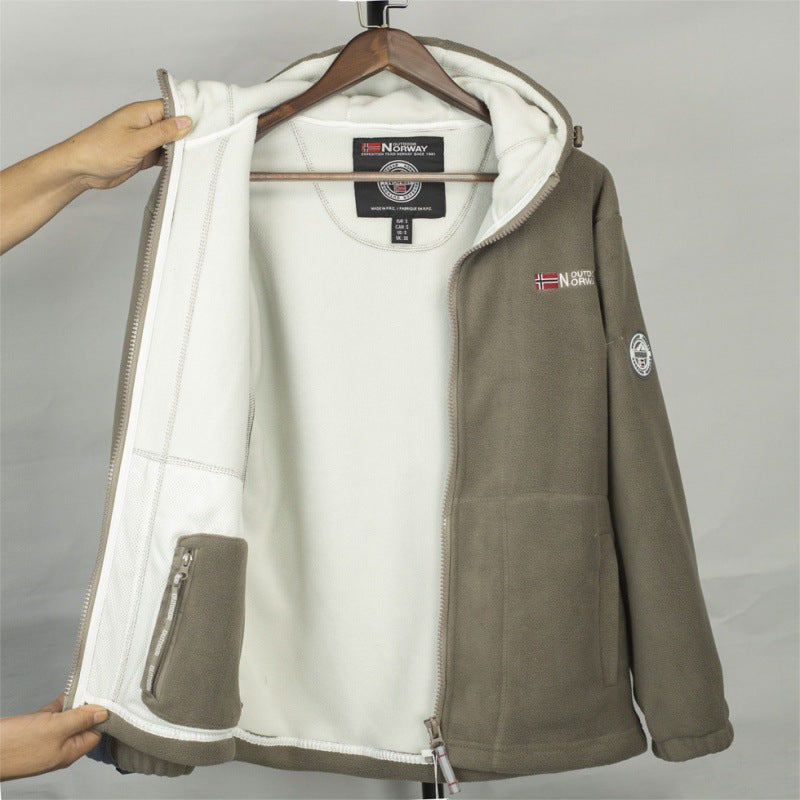 Men's fleece jacket with high collar and practical pockets Mune Fashion