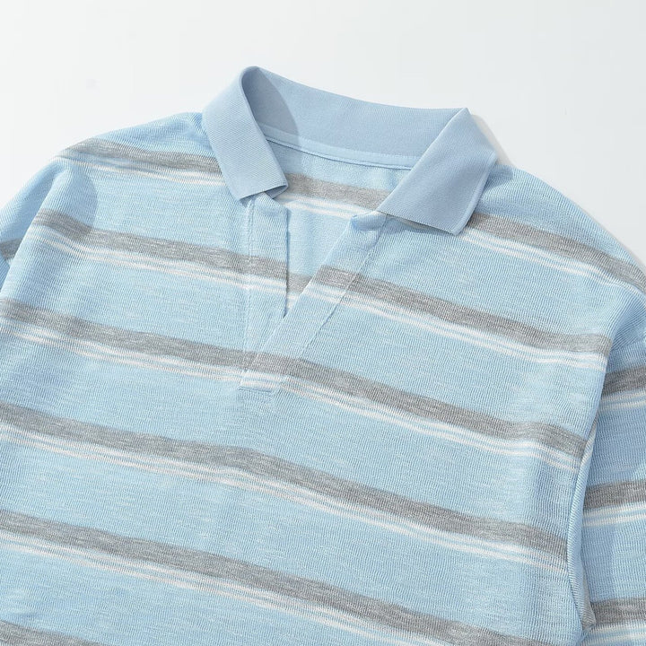 Men's knit polo shirt with open V-neck and fine stripe pattern Mune Fashion
