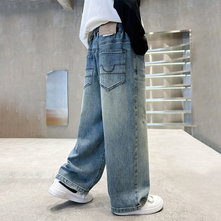 Men's loose denim jeans in modern casual style Mune Fashion