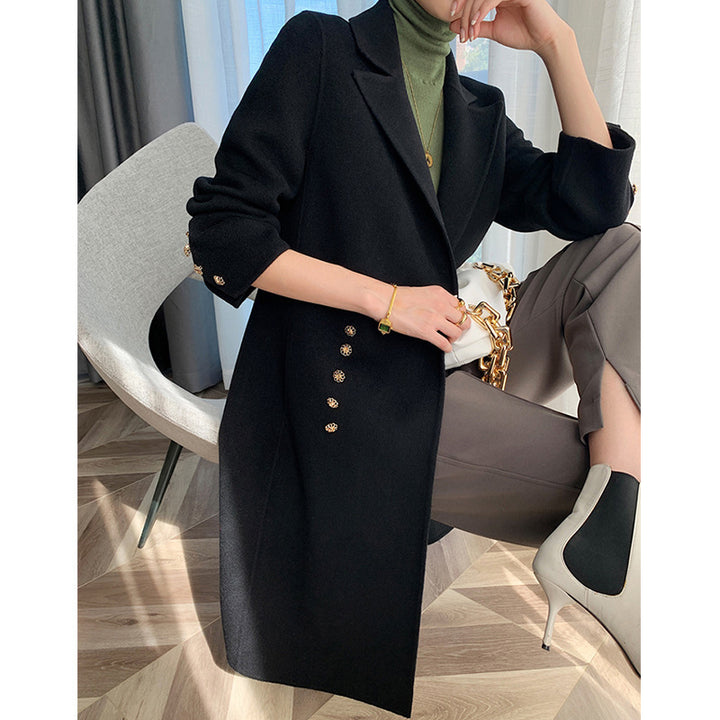 Women's tailored coat with shawl collar, figure-flattering A-line and decorative metal buttons Mune Fashion