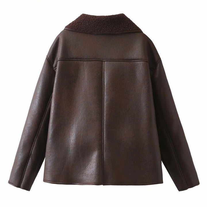 Women's short-cut vintage pilot jacket with teddy collar and patch pockets Mune Fashion