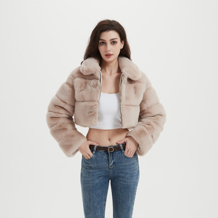Women Cropped Faux Fur Jacket with Horizontal Volume Panels, Stand-Up Lapel Collar and Zipper Mune Fashion