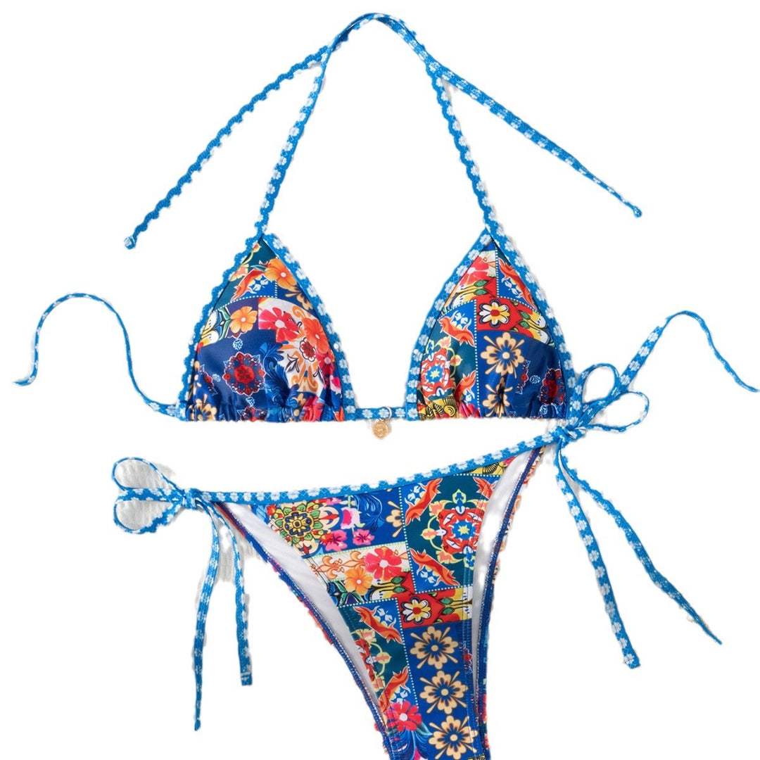 Women's triangle bikini with floral pattern and ruching Mune Fashion