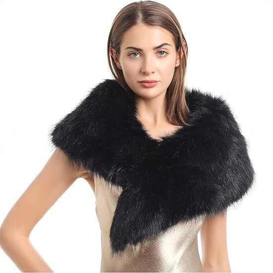 Ladies luxurious faux fur stole in loop design with voluminous shawl collar Mune Fashion