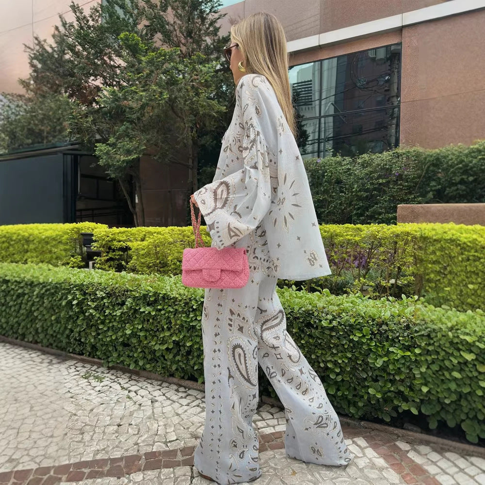 Women's wide Palazzo pants with paisley print, elastic waistband & pockets Mune Fashion