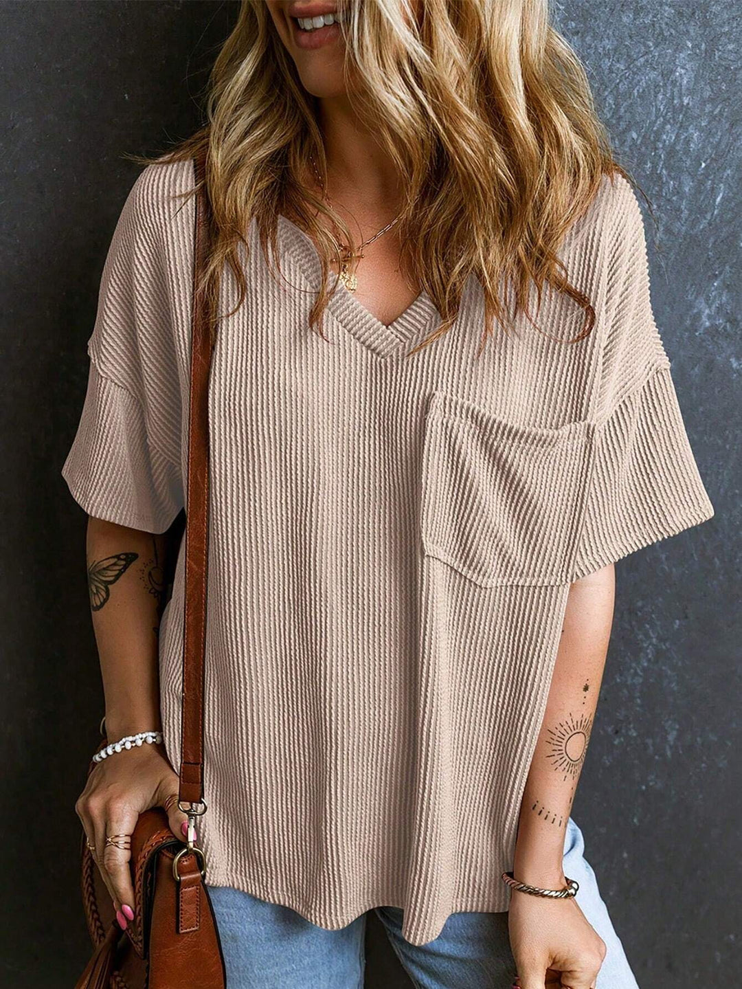 Women's Casual Ribbed Oversized T-Shirt with V-Neck and Breast Pocket Mune Fashion