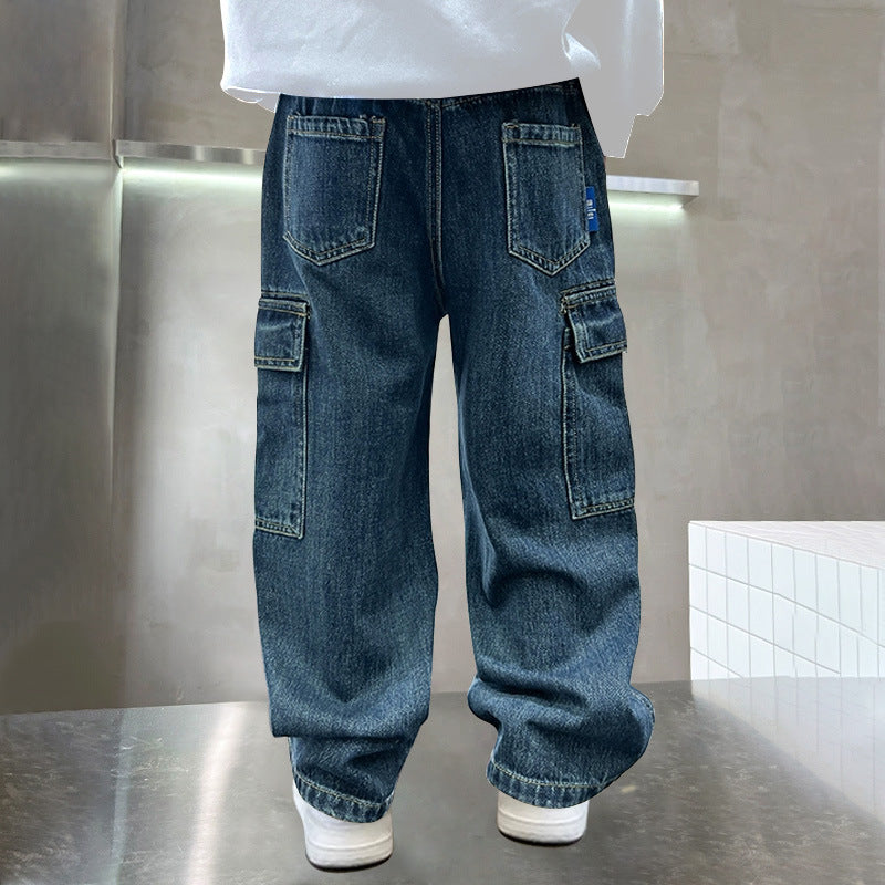 Women's casual cargo jeans by Mune Fashion