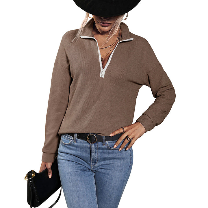Women's fine knit polo sweater with half zipper and relaxed fit Mune Fashion