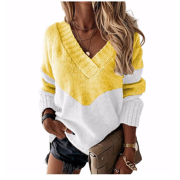 Women’s V-neck knitted pullover with chevron pattern and oversized fit Mune Fashion