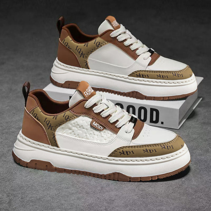 Women's sporty sneakers with non-slip sole and fashionable accents Mune Fashion