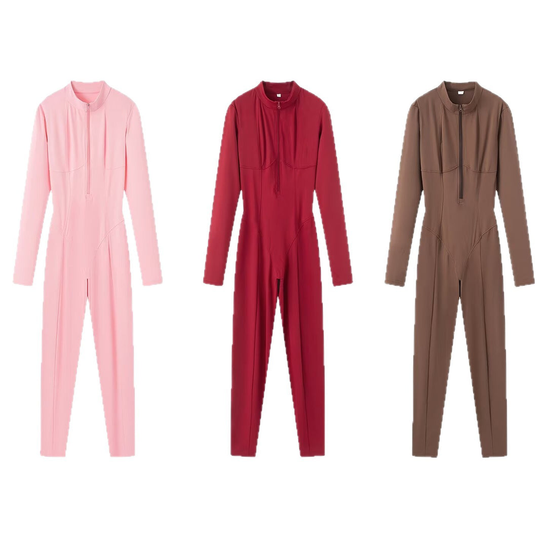 Women's sporty long sleeve unitard with 1/2 zipper and body-hugging fit Mune Fashion
