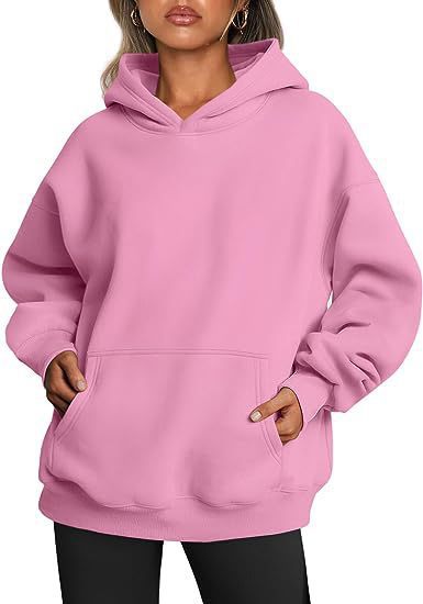 Women's oversized hooded sweatshirt made of soft cotton blend with kangaroo pocket Mune Fashion
