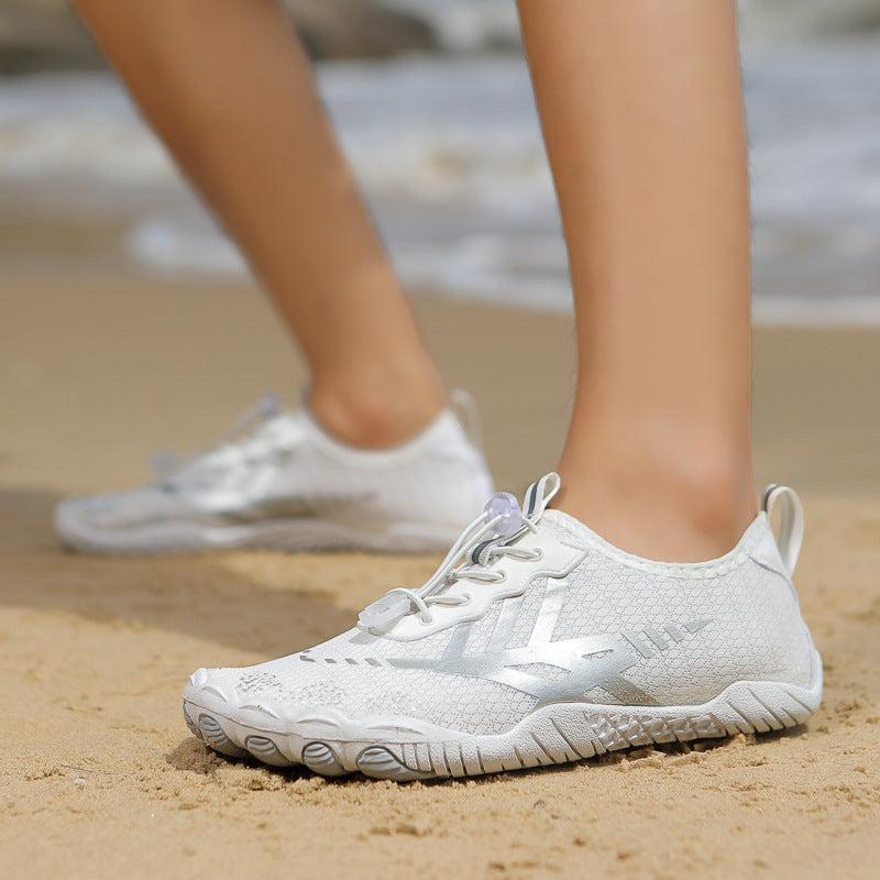 Unisex nan ultralight aqua shoes with toe-close flex profile, non-slip rubber sole and quick-release closure Mune Fashion