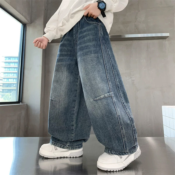 Unisex loose Denim pants in trendy streetwear style Mune Fashion