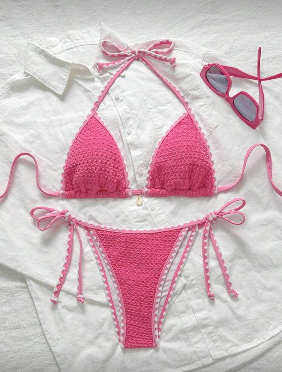 Women Triangle Bikini with Ruffles Mune Fashion