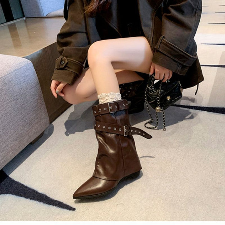 Women's slouch boots with pointed toe, buckle strap and low heel Mune Fashion