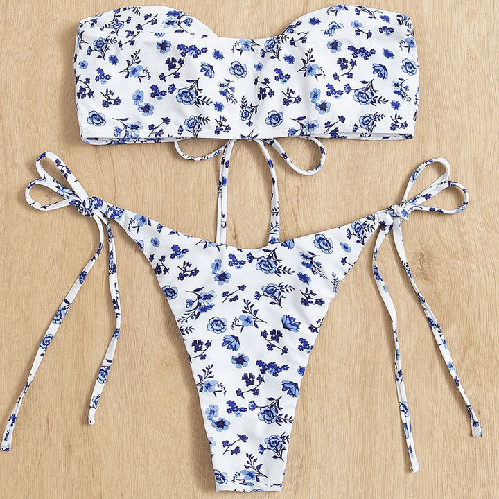Women Bandeau Bikini with playful flower design Mune Fashion