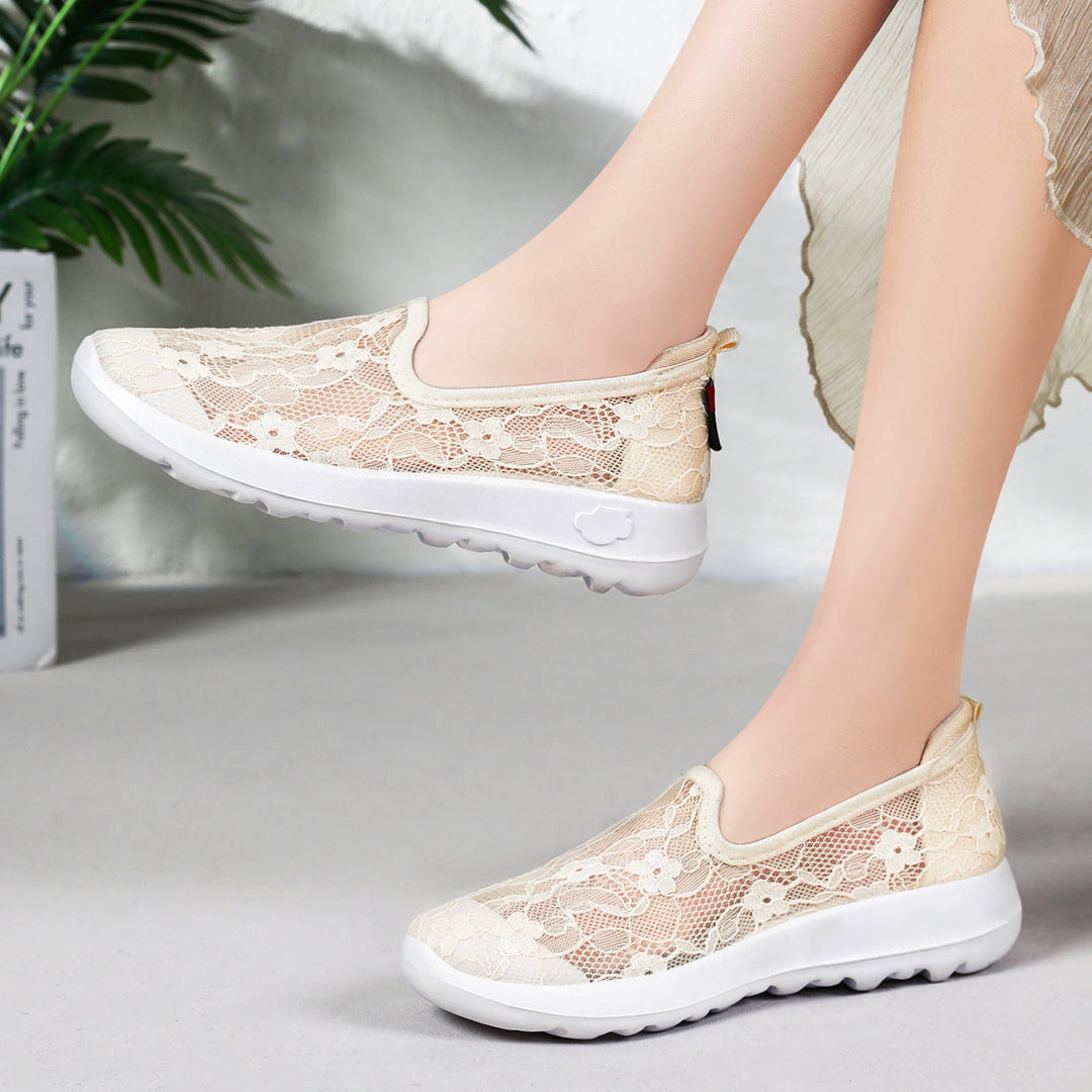 Women Elegant and Comfortable Slip-On Sneakers with Lace Surface Mune Fashion
