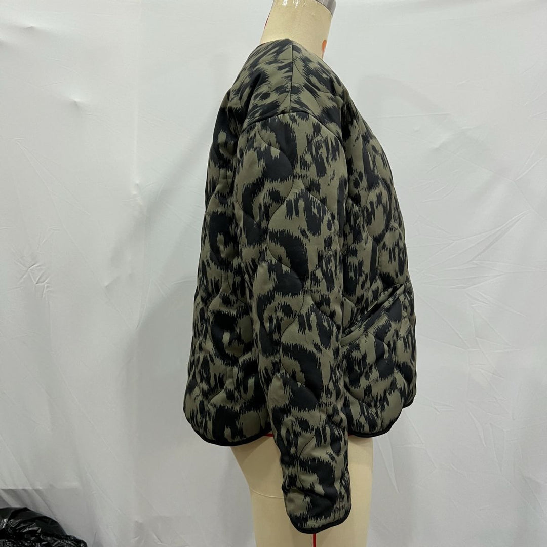 Ladies Nan Quilted Ikat Print Quilted Jacket with Round Neckline, Contrast Piping and Patch Pockets Mune Fashion