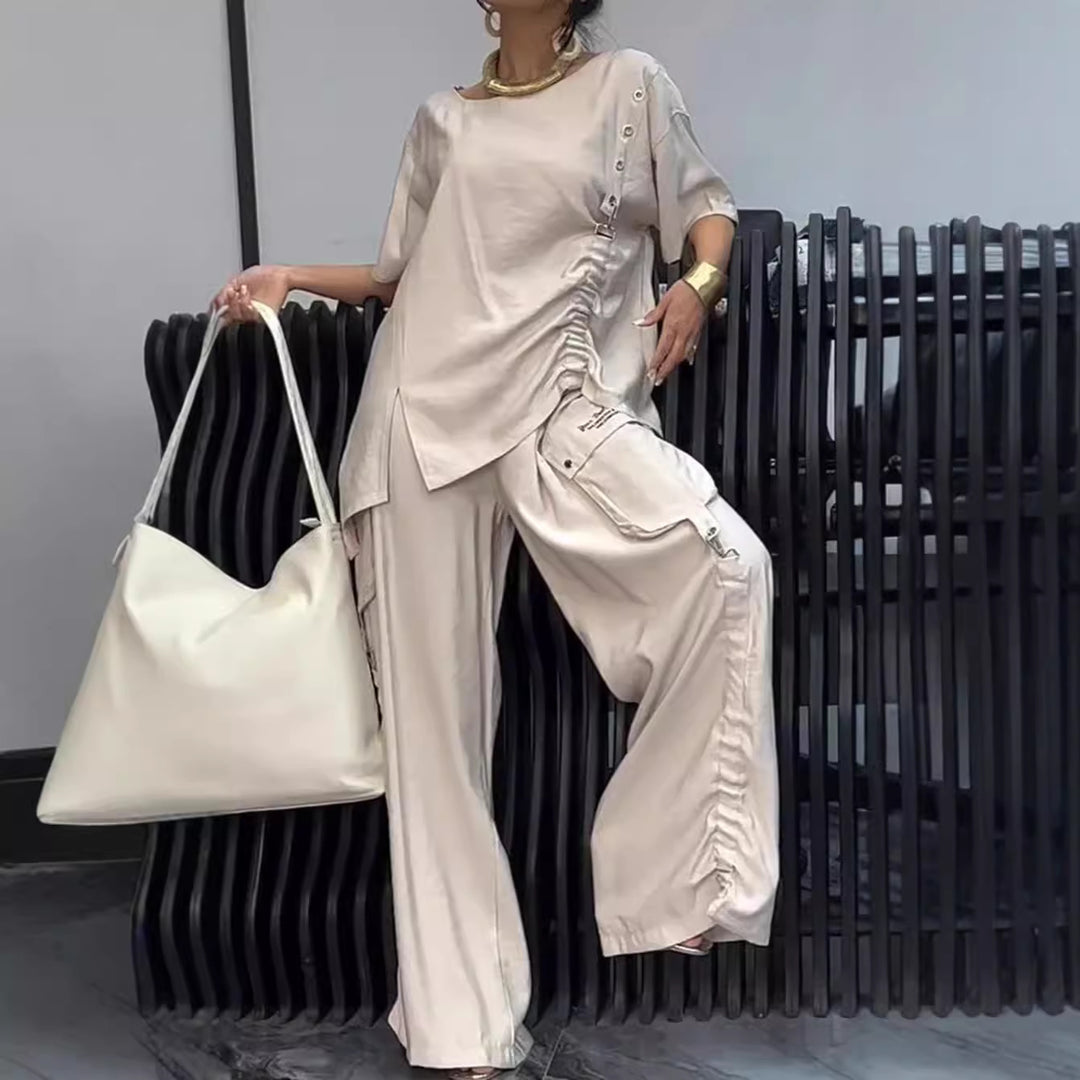 Women's casual two-piece ensemble with ruffled oversized blouse and cargo palazzo pants Mune Fashion