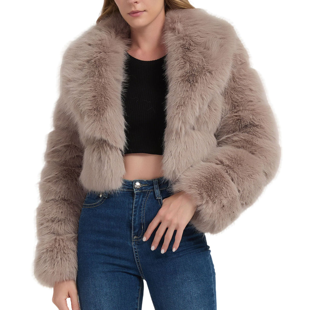 Ladies short-cut faux fur bolero jacket with voluminous shawl collar Mune Fashion