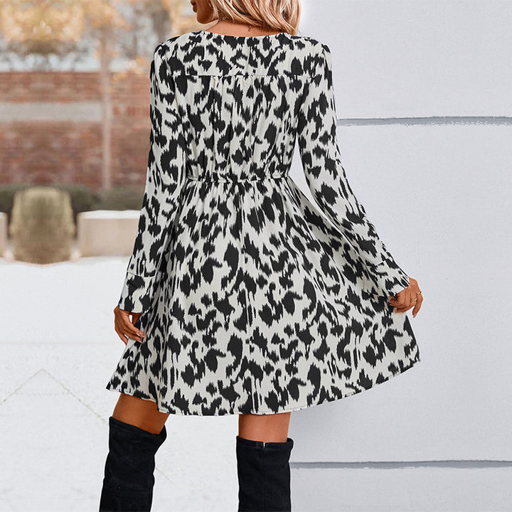 Women Elegant Wrap Dress with Decorative Details Mune Fashion
