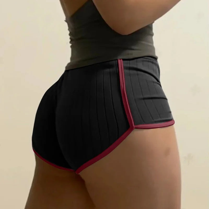Women's pleated casual shorts with elastic comfort waistband and contrast piping Mune Fashion