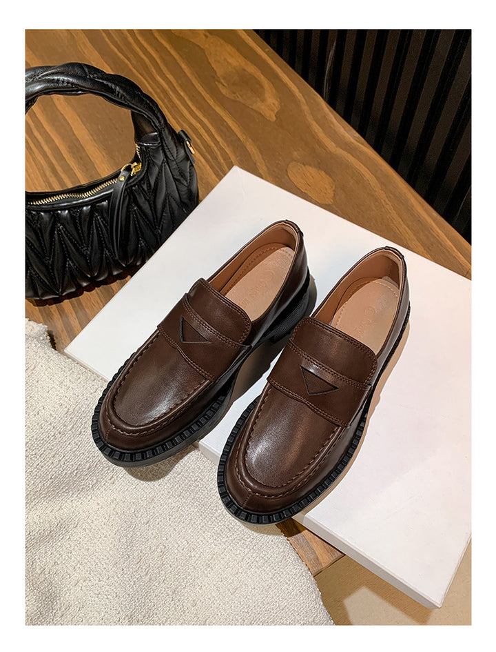 Ladies timeless penny loafers with profiled rubber edge and moccasin seam Mune Fashion