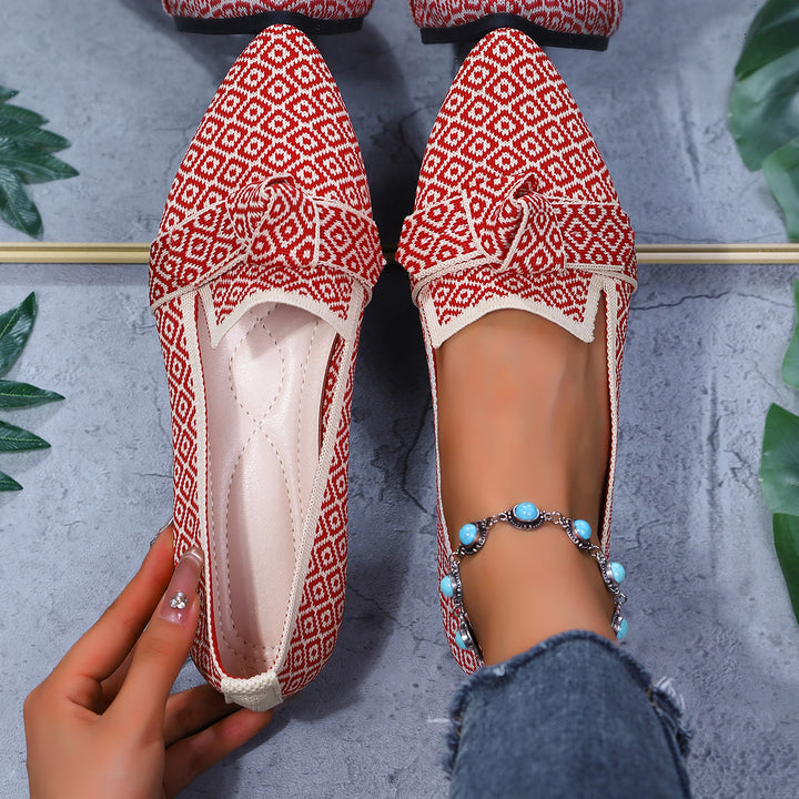 Women's woven lace slippers with decorative bow and padded comfort footbed Mune Fashion