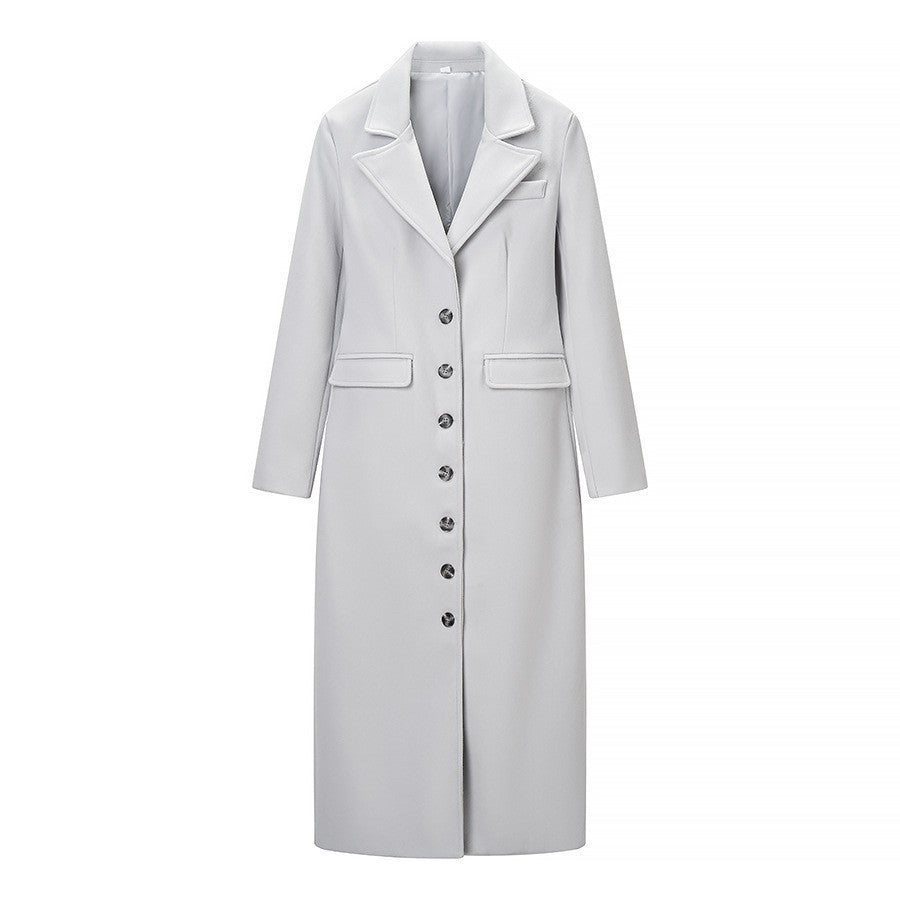 Women Longline Coat with tailored silhouette, structured lapel, and vent Mune Fashion