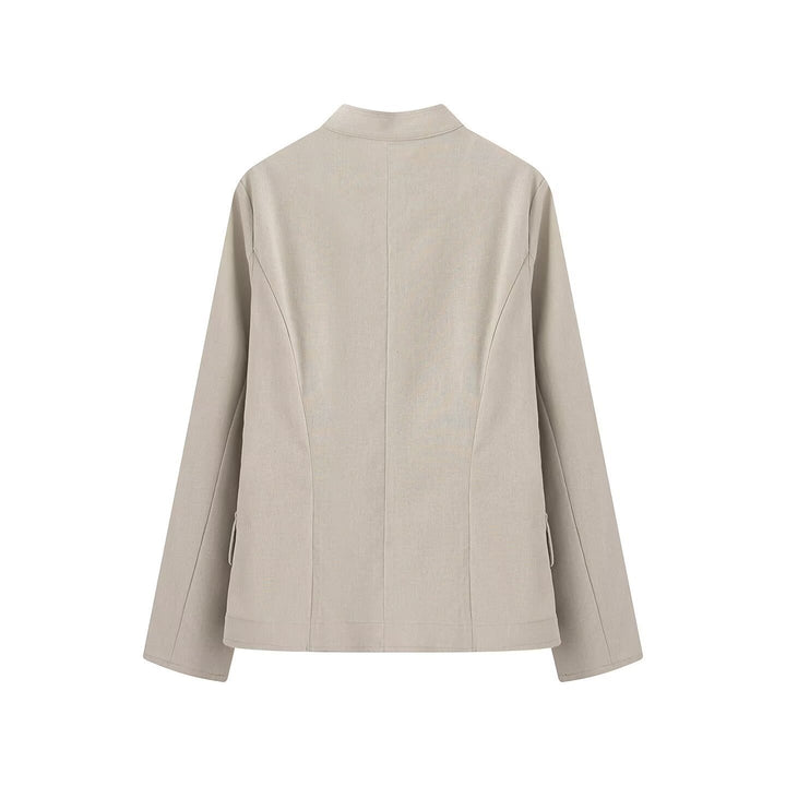 Women's short blazer in military style with stand-up collar and decorative metal buttons Mune Fashion