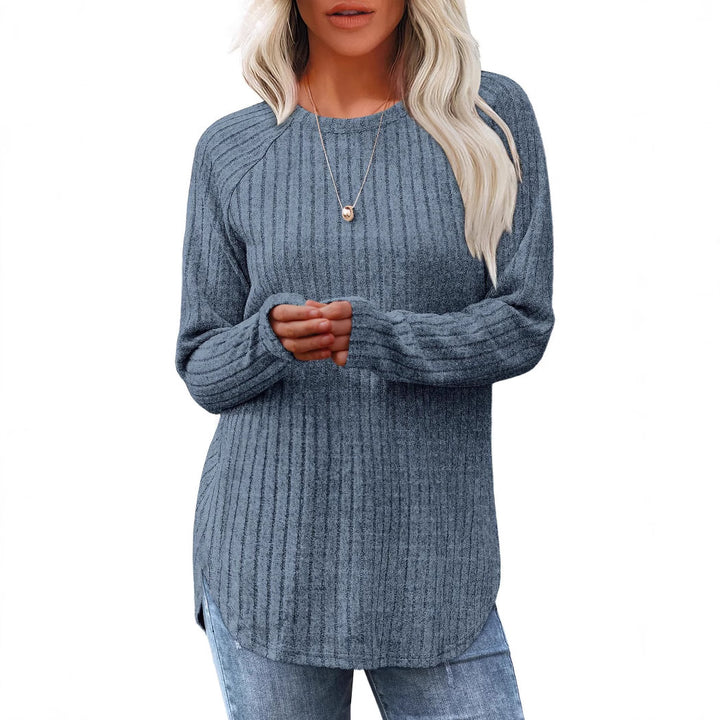 Women's ribbed knit pullover with round neckline oversized fit and side slits Mune Fashion
