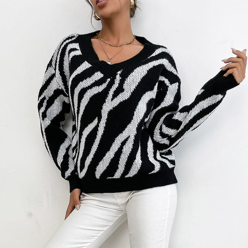 Women's Stylish Sweater with Zebra Stripe Design Mune Fashion