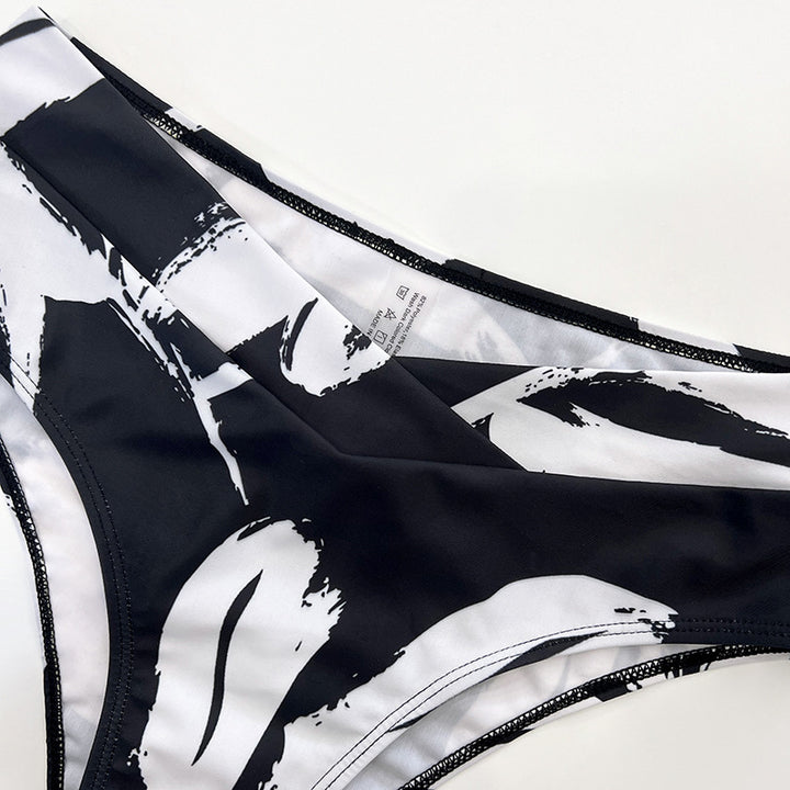 Women's beach kimono with floral pattern and side slit Mune Fashion