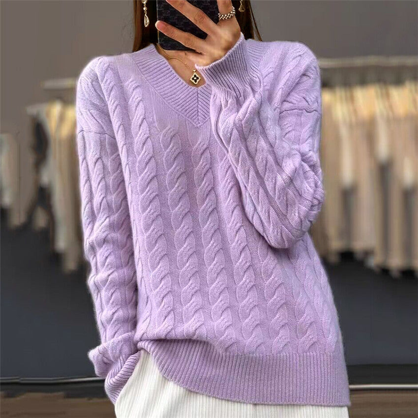 Women's soft draping cable knit sweater with V-neck, oversized cut and ribbed hem Mune Fashion