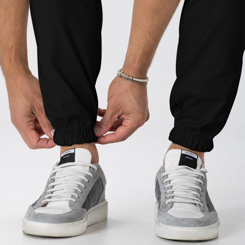 Men's Cargo Jogging Pants in Relaxed Fit with Drawstring, Elastic Cuffs, and Multiple Pockets Mune Fashion