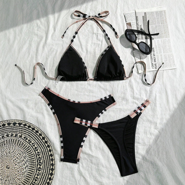 Women's triangle bikini with texture and fashionable accents Mune Fashion