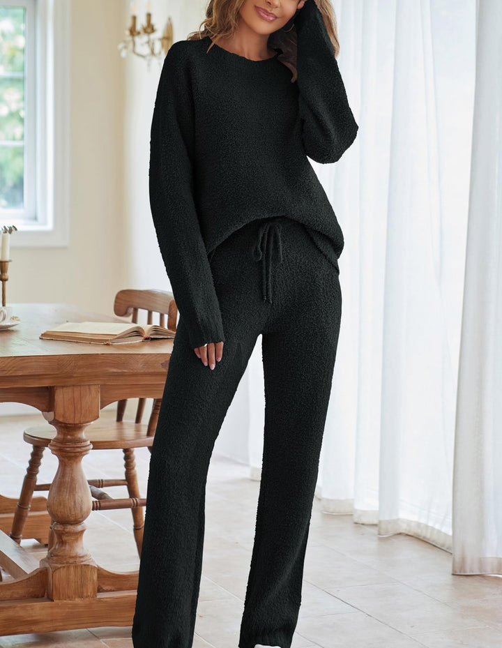 Women's cozy lounge set with oversized sweater and drawstring pants Mune Fashion