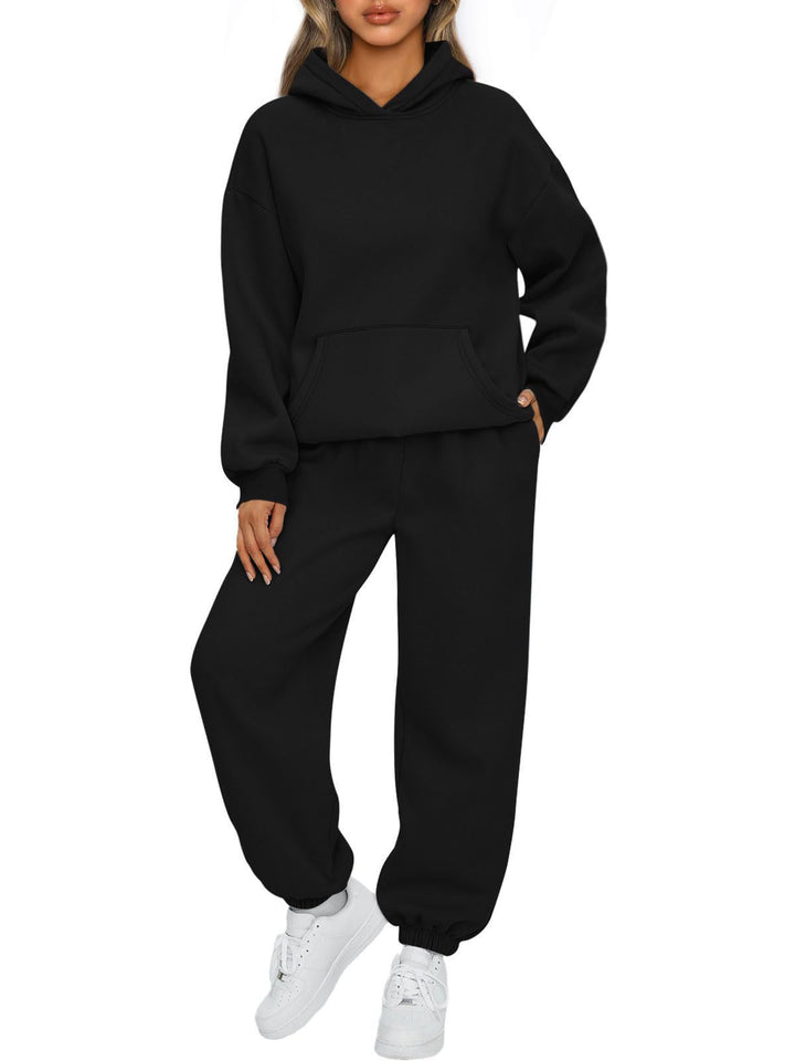 Women's cozy oversized hoodie and jogging pants set made of soft cotton blend Mune Fashion