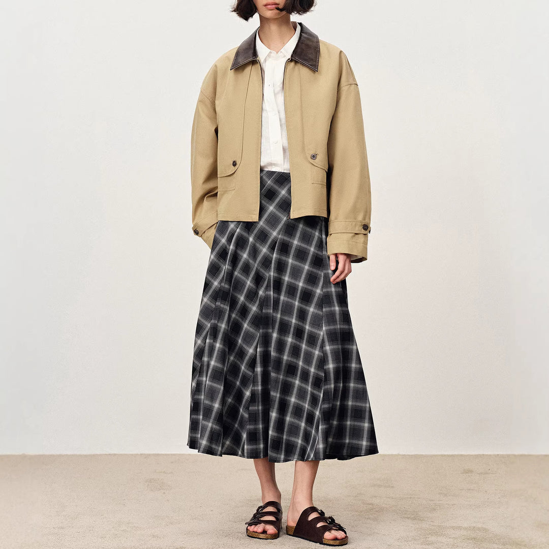 Women's Casual and Fashionable Transition Jacket with Contrasting Collar Mune Fashion