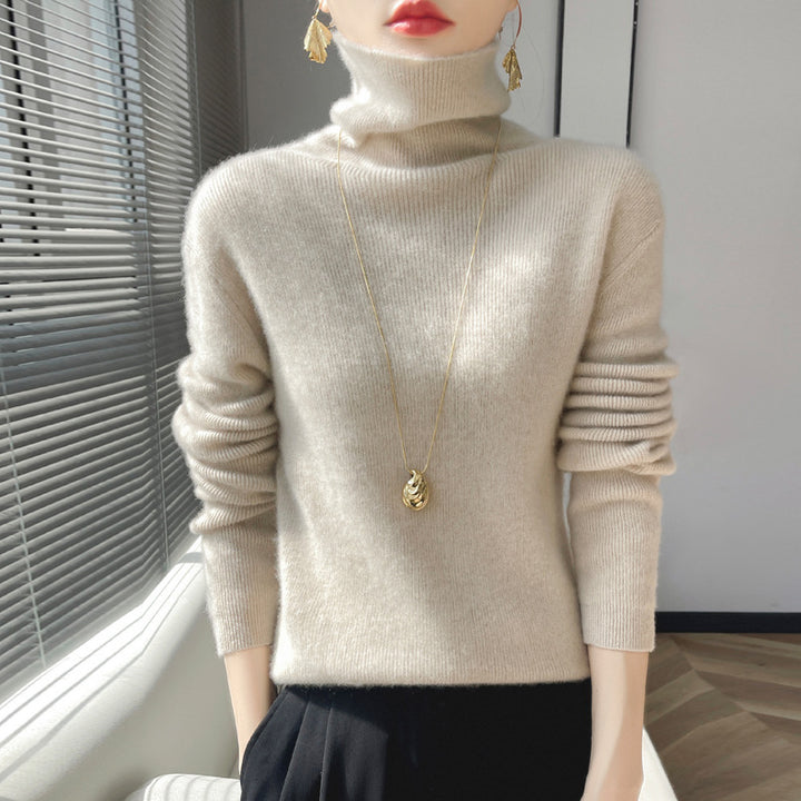 Women's short-cut turtleneck sweater made of soft cashmere blend with slim silhouette Mune Fashion